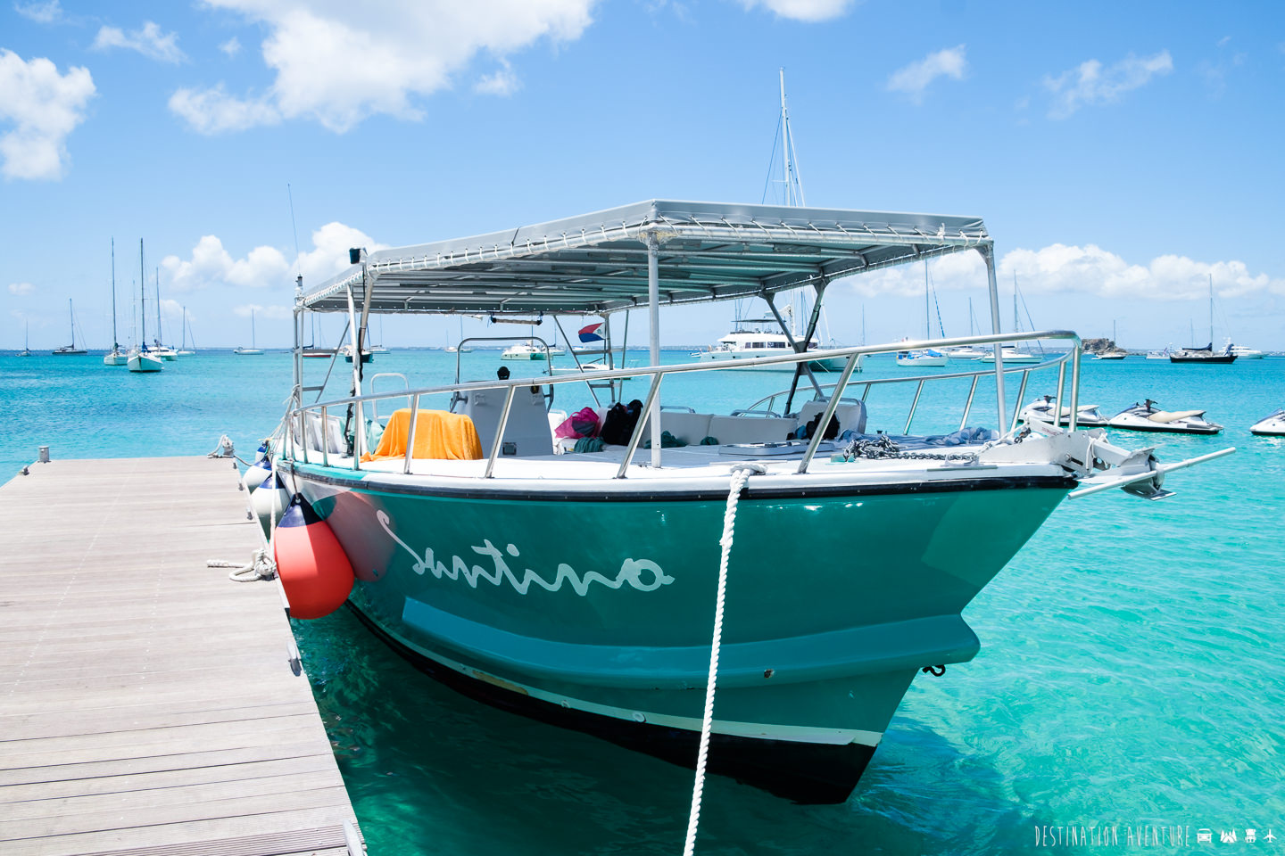 Boat trip around St. Maarten to discover beaches and paradisiacal islands