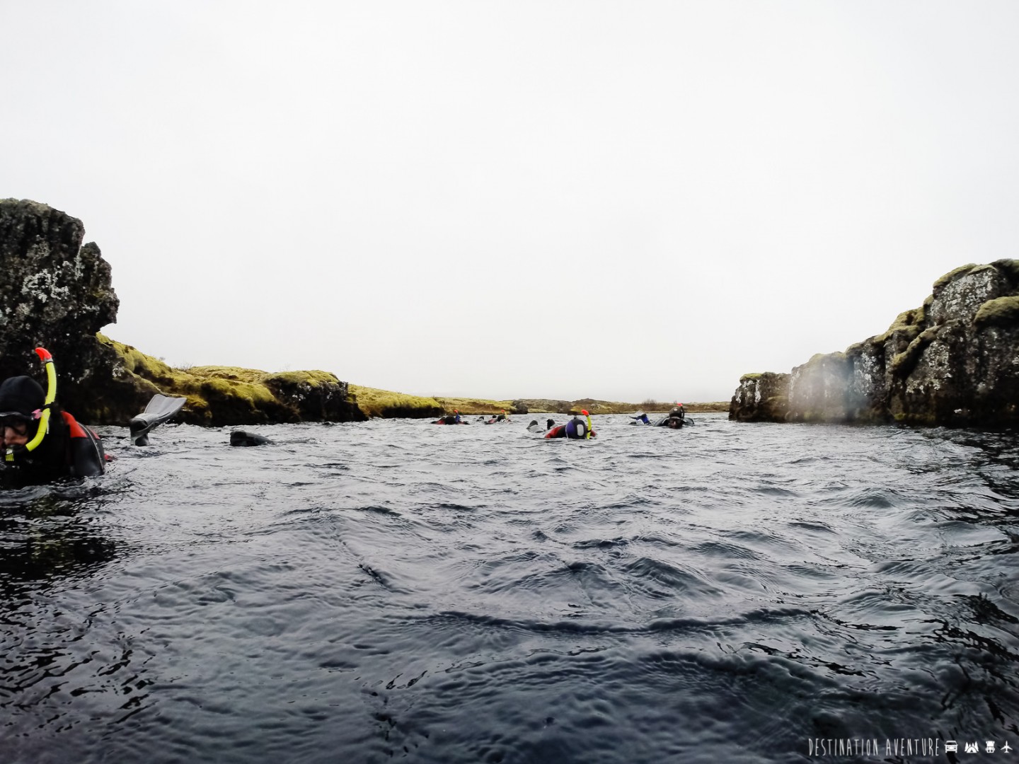 Plonger entre deux plaques tectoniques en Islande