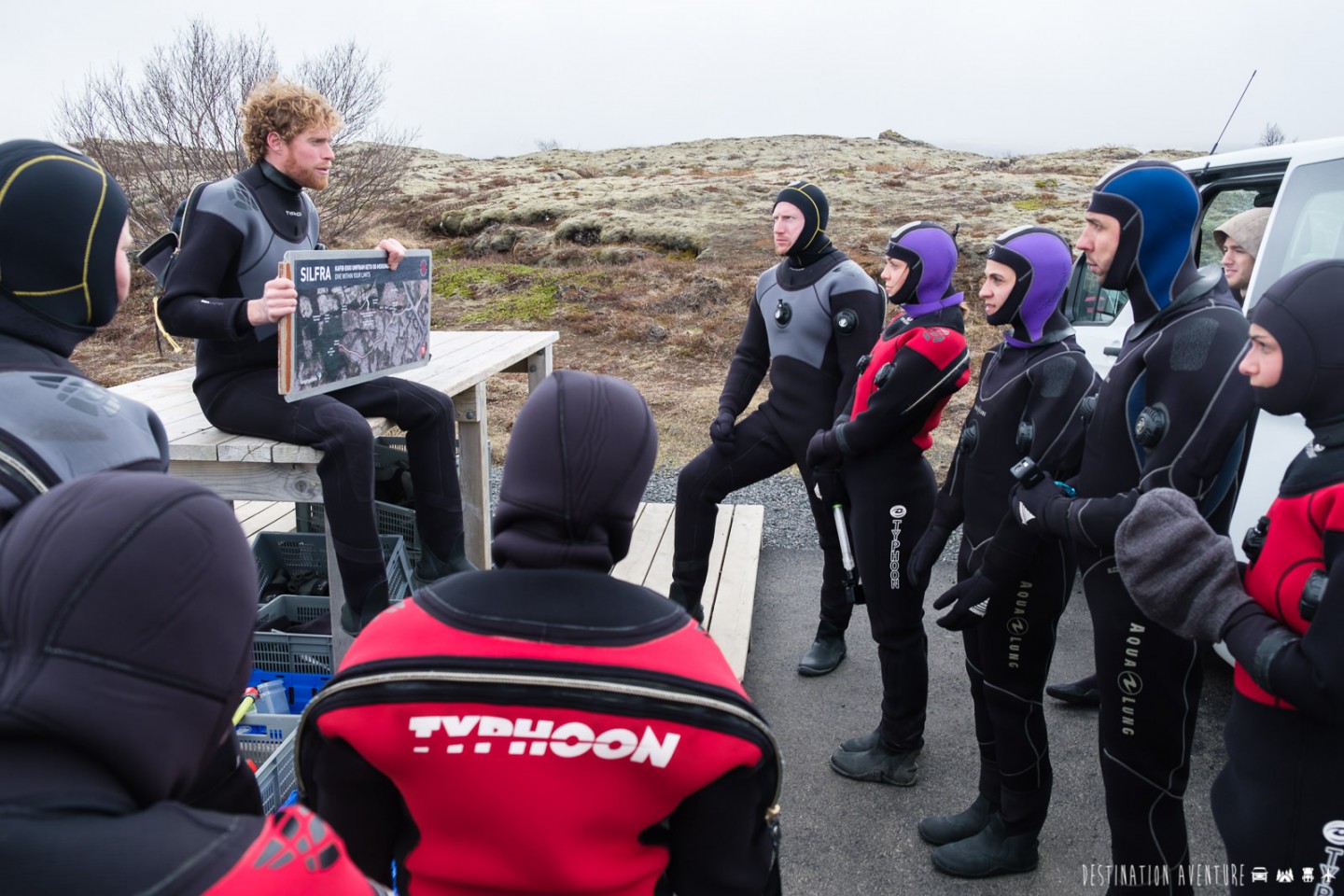 Plonger entre deux plaques tectoniques en Islande